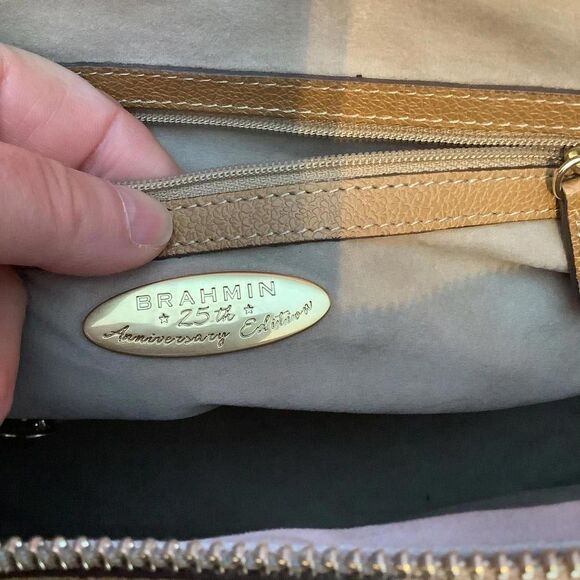 Vintage‎ Brahmin “25th Anniversary”  Leather Handbag in Tan & Croc Print - Picture 9 of 9